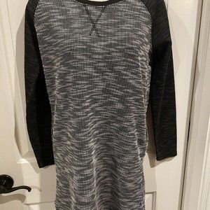 Merona Black Gray XS Raglan Style Tunic